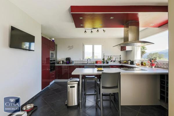 Maison à vendre 5 pièces 140m² Claix (38640)