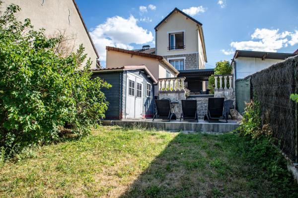Belle maison 158m2 - 5 chambres - Jardin