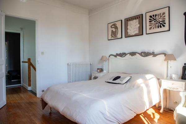 Belle maison 158m2 - 5 chambres - Jardin