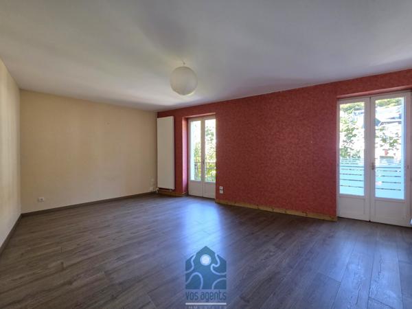 Maison 4 pièce(s) 2 chambre(s) 140 m²