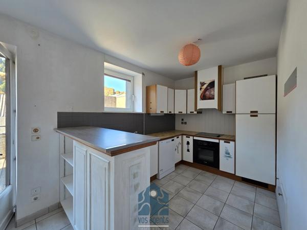 Maison 4 pièce(s) 2 chambre(s) 140 m²
