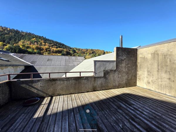 Maison 4 pièce(s) 2 chambre(s) 140 m²