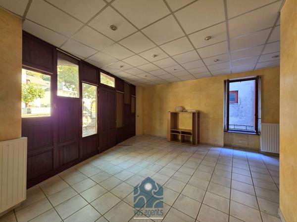 Maison 4 pièce(s) 2 chambre(s) 140 m²