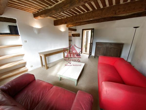 Location meublé Grasse est limite MAGAGNOSC Partie de maison bastide avec jardinet et parking  Grasse (06130)