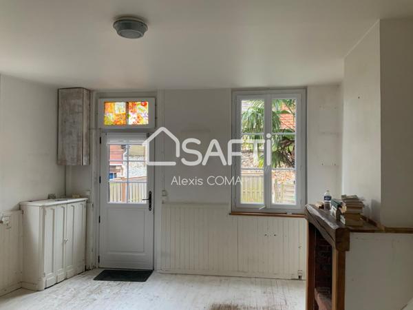 La maison et sa cour