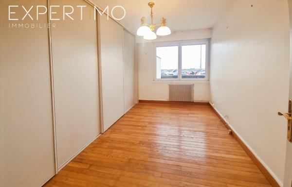 Dieppe (76200) Appartement front de mer rez de chaussée 93.55 m²