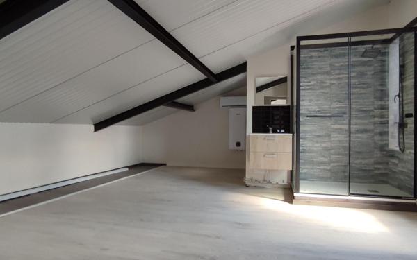 Maison à vendre    3 pièces • 75 m2 Saint-Martin-de-Valgalgues