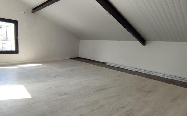 Maison à vendre    3 pièces • 75 m2 Saint-Martin-de-Valgalgues