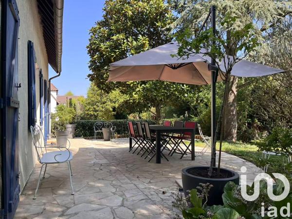 Maison à vendre 7 pièces 182 m² Noisy-le-Roi