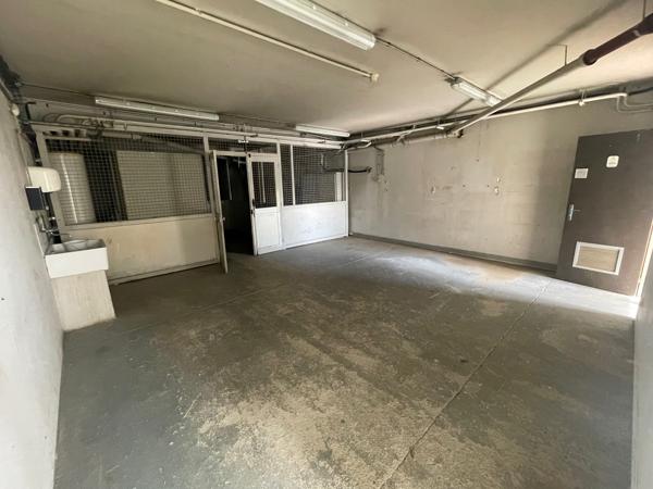 Bureaux à louer à VAL DE REUIL 27100
