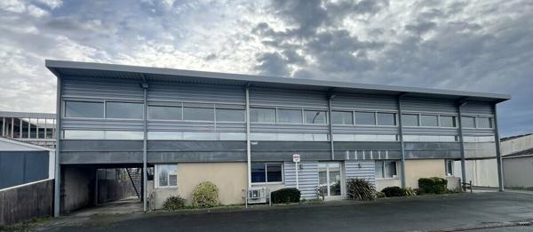 LA ROCHE-SUR-YON - 130m² - BUREAUX À LOUER