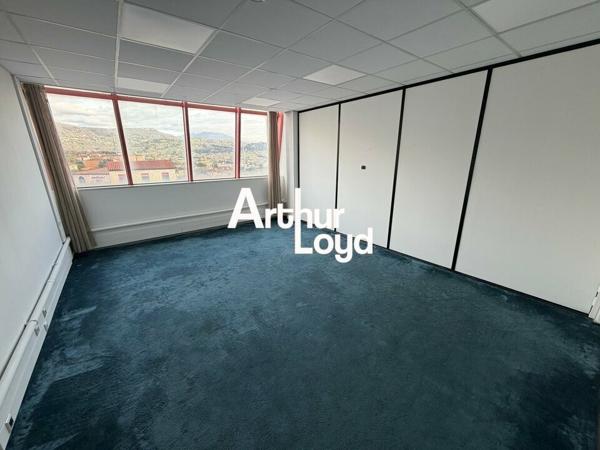 Location de bureaux 169 m² - Grasse