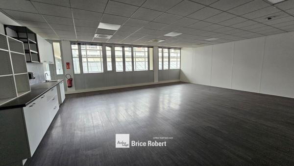 Bureaux à louer à Villeurbanne avec grande terrasse et vue Parc de la Tête d'Or