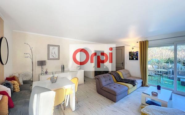 Maison à vendre    8 pièces •  Porto-Vecchio