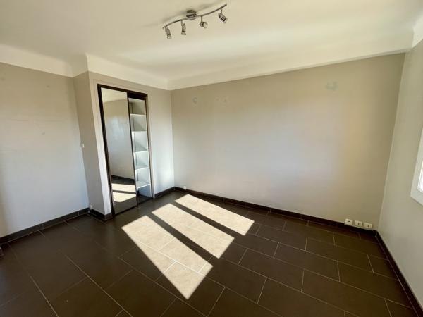 Appartement T3 à Saint Barnabé au calme