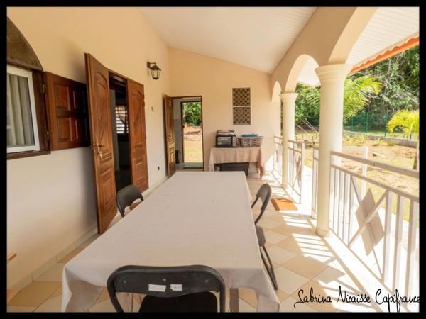 Maison T5 meublée – 119 m² – Hameau Préfontaine – Grand terrain 2 400 m²