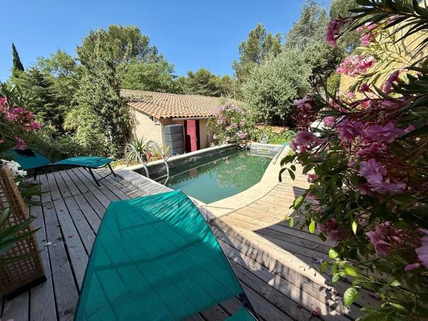 Villa de plain pied en campagne