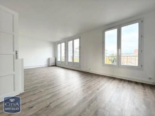 Appartement à louer 5 pièces 103.07m²