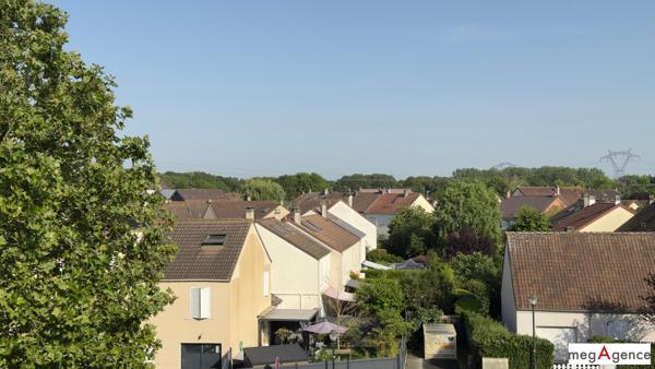Appartement à ELANCOURT, 78990 - 2 pièces 60m²