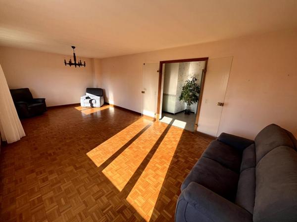 Maison Seloncourt 6 pièce(s) 117 m2 avec 170m2 de potentiel