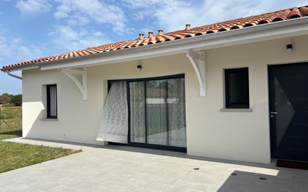 Maison à vendre    4 pièces • 102,68 m2 Léon