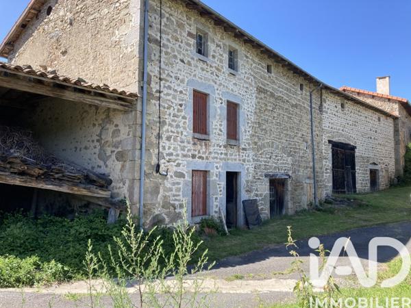 Maison à vendre 4 pièces 90 m² Saint-Amant-Roche-Savine