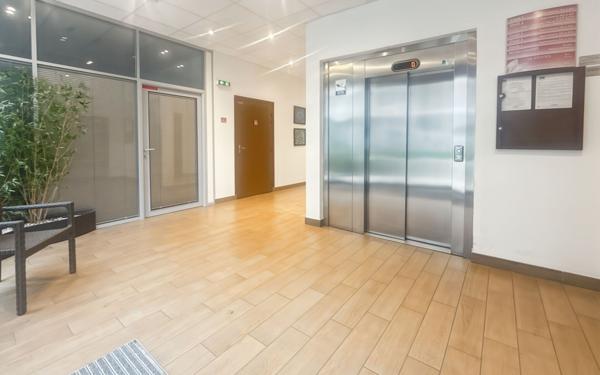 Appartement à vendre    1 pièce • 20 m2 Orléans