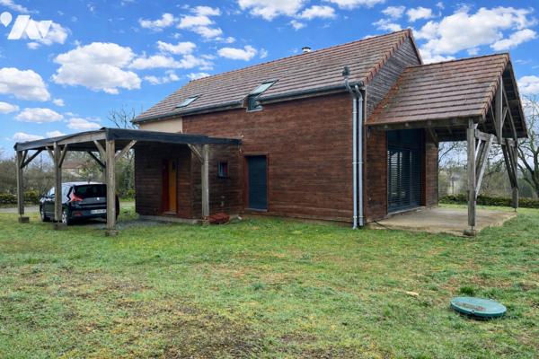 Maison récente sur les hauteurs de Figeac