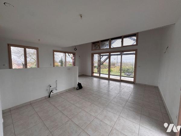 Maison récente sur les hauteurs de Figeac