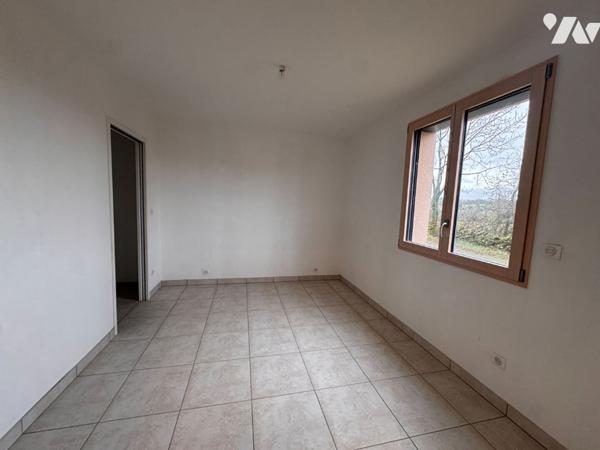 Maison récente sur les hauteurs de Figeac