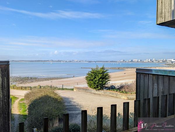 LA ROCHELLE LES MINIMES VUE MER  La rochelle
