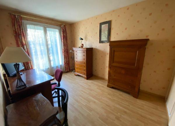 Maison à louer    6 pièces • 151 m2 Montigny-le-Bretonneux