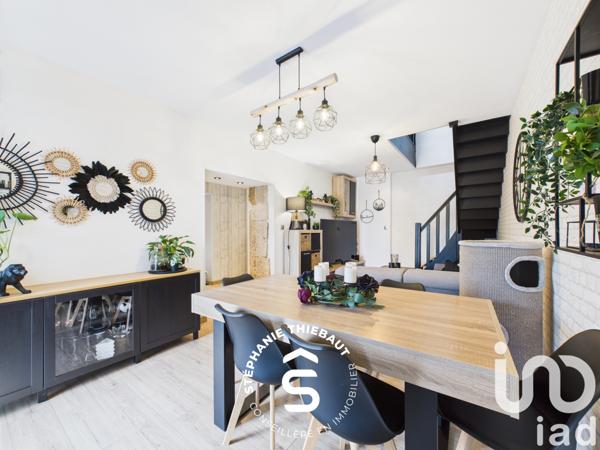 Appartement à vendre 3 pièces 80 m² Aillevillers-et-Lyaumont