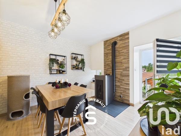 Appartement à vendre 3 pièces 80 m² Aillevillers-et-Lyaumont