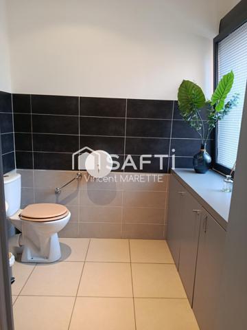 Fond de commerce unique dans zone artisanale de Saint Cézaire Sur Siagne