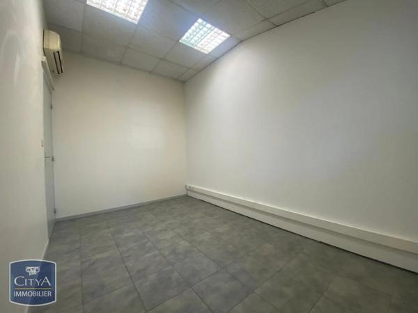 Local professionnel à louer