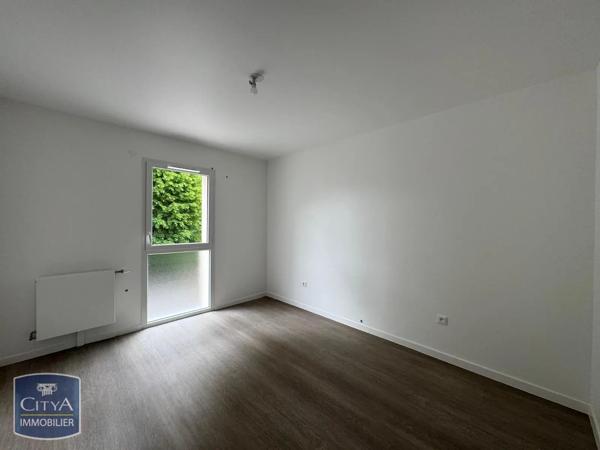Appartement à louer 3 pièces 61.82m² Chartres (28000)
