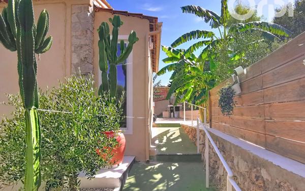 Maison à vendre    4 pièces • 96,25 m2 Toulon