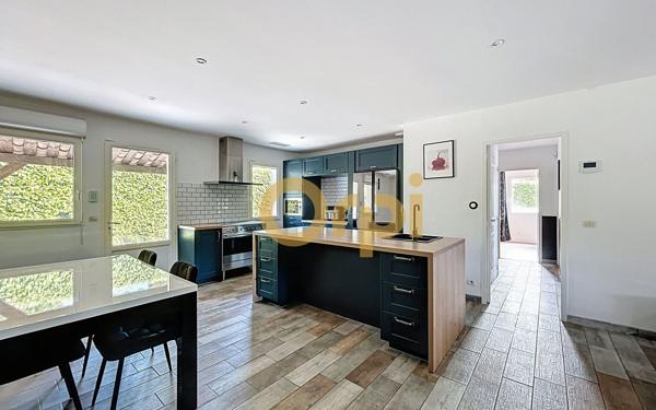 Maison à vendre    5 pièces • 99 m2 Bagnols-en-Forêt