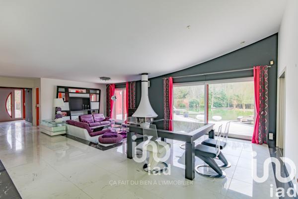 Maison à vendre 11 pièces 299 m² Mantes-la-Jolie
