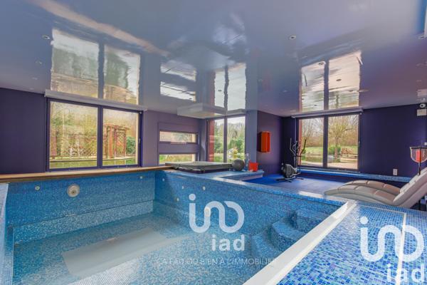 Maison à vendre 11 pièces 299 m² Mantes-la-Jolie