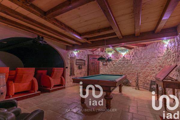 Maison à vendre 11 pièces 299 m² Mantes-la-Jolie