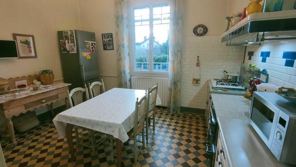 Carmaux, maison de type 8 de 205 m²