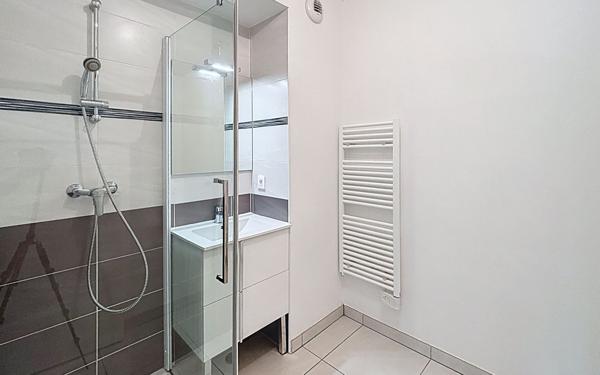 Appartement à vendre    1 pièce • 49,91 m2 Bayonne