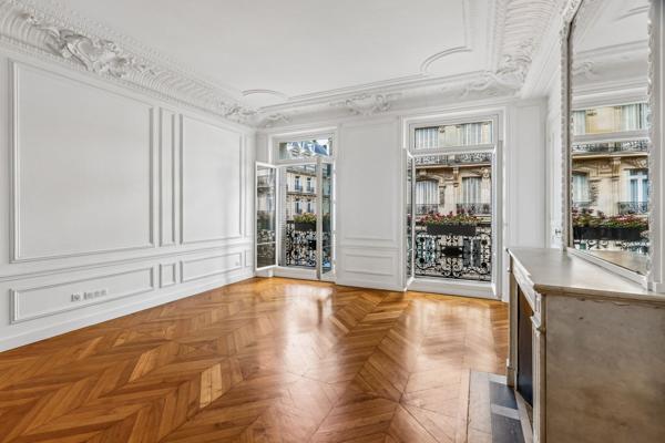 Vente Appartement de luxe Paris 8 3 Pièces 125 m²