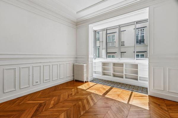 Vente Appartement de luxe Paris 8 3 Pièces 125 m²
