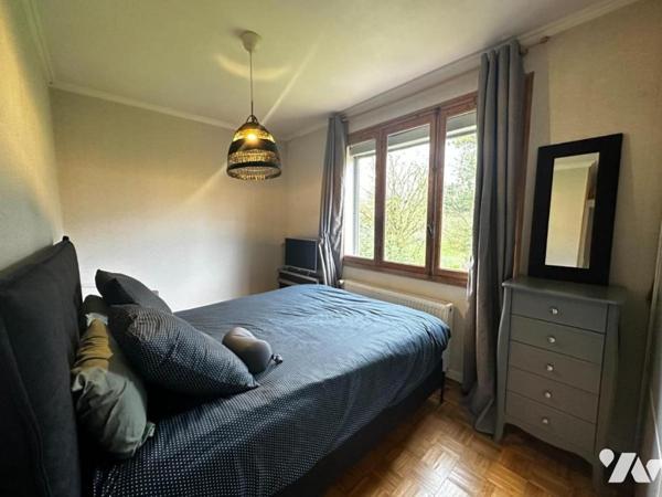 EN EXCLUSIVITE, GUINES