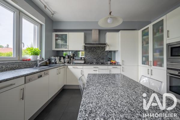 Maison à vendre 10 pièces 241 m² Woippy