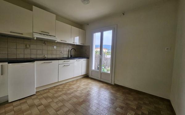 Maison à vendre    4 pièces •  Catllar