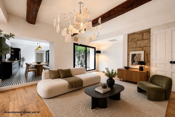 Vente Maison de luxe Nîmes 7 Pièces 243 m²